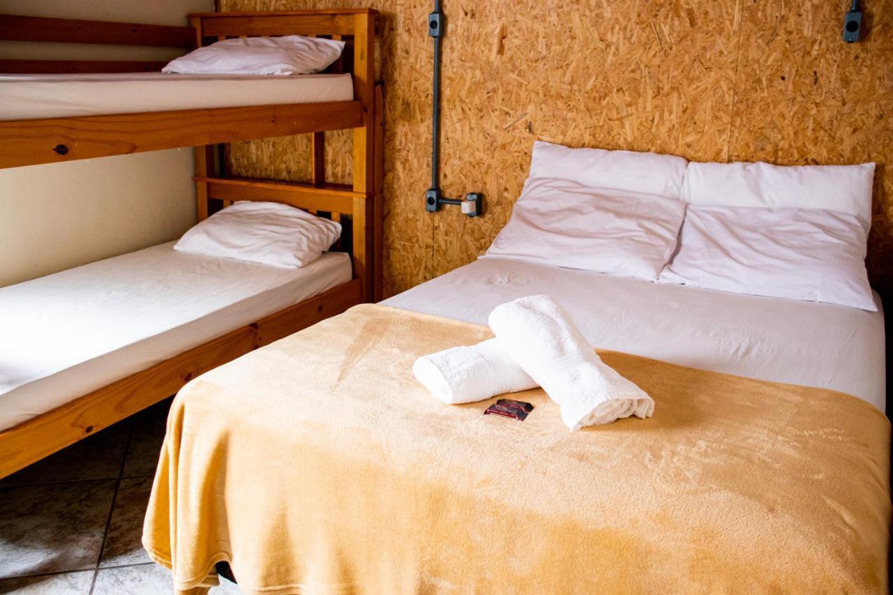 Esquina 8 Suites Confort & Hostel Florianópolis 外观 照片