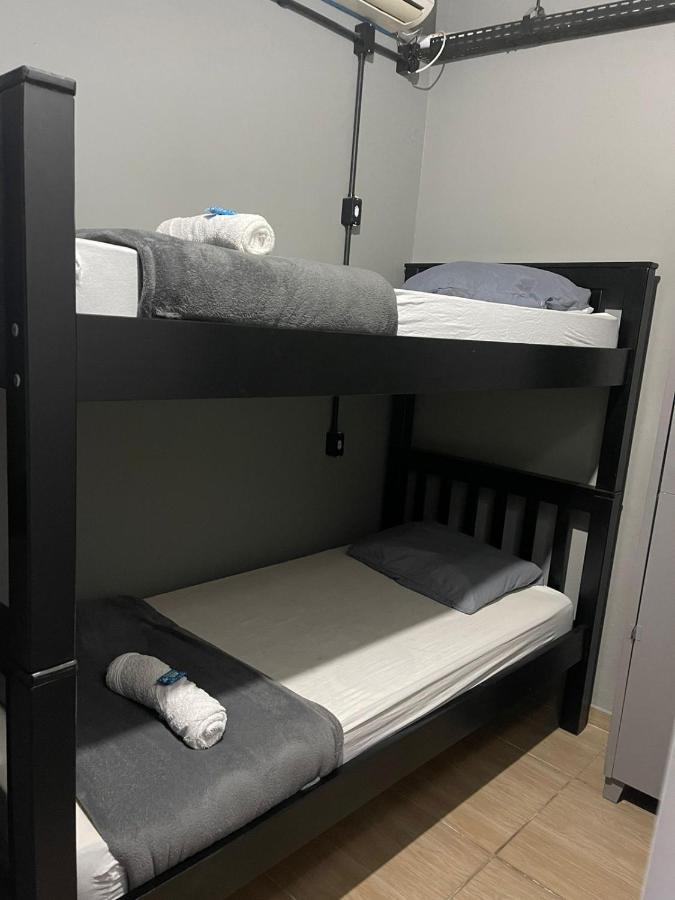 Esquina 8 Suites Confort & Hostel Florianópolis 外观 照片